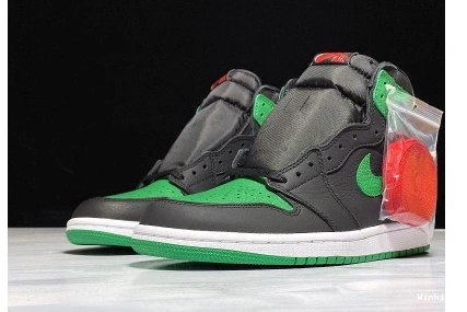 1 - RETRO BLACK GREEN PINE 555088-030 JORDAN HIGH 0930